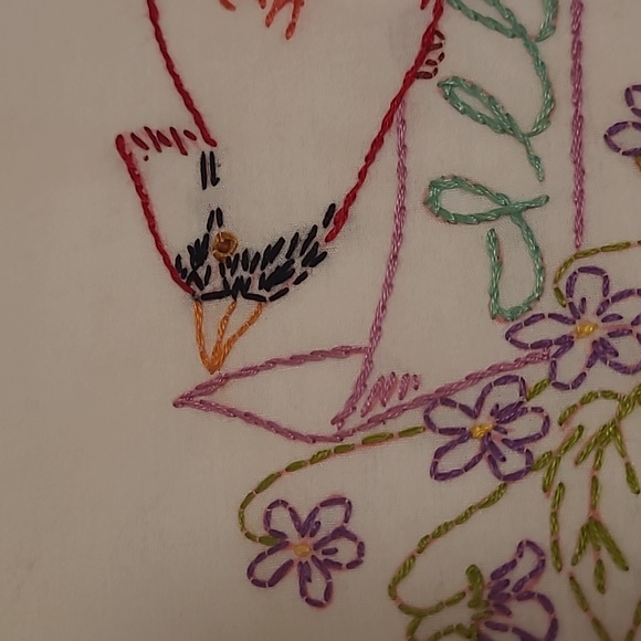 Vintage Hand Stitched Illinois State Bird & Flower - Picture 2 of 16